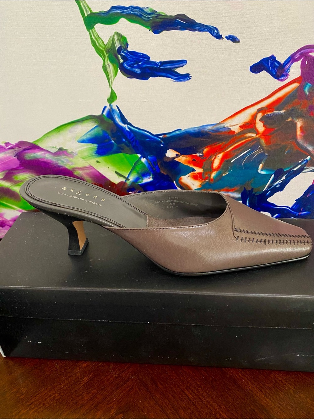 Mushroom shade Womens size 9 shoes - Picture 2 of 9